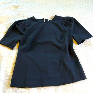 Low key #Girlboss top